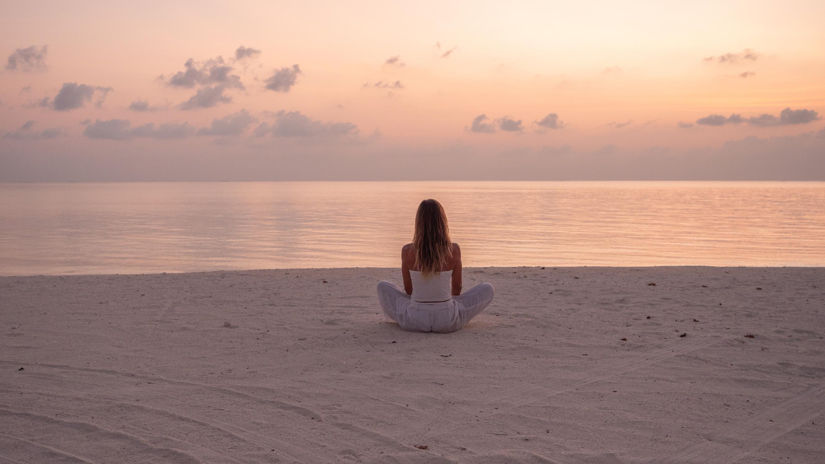 Paranna itsetuntoasi terapeutin ohjaamalla alle 10 minuutin meditaatiolla