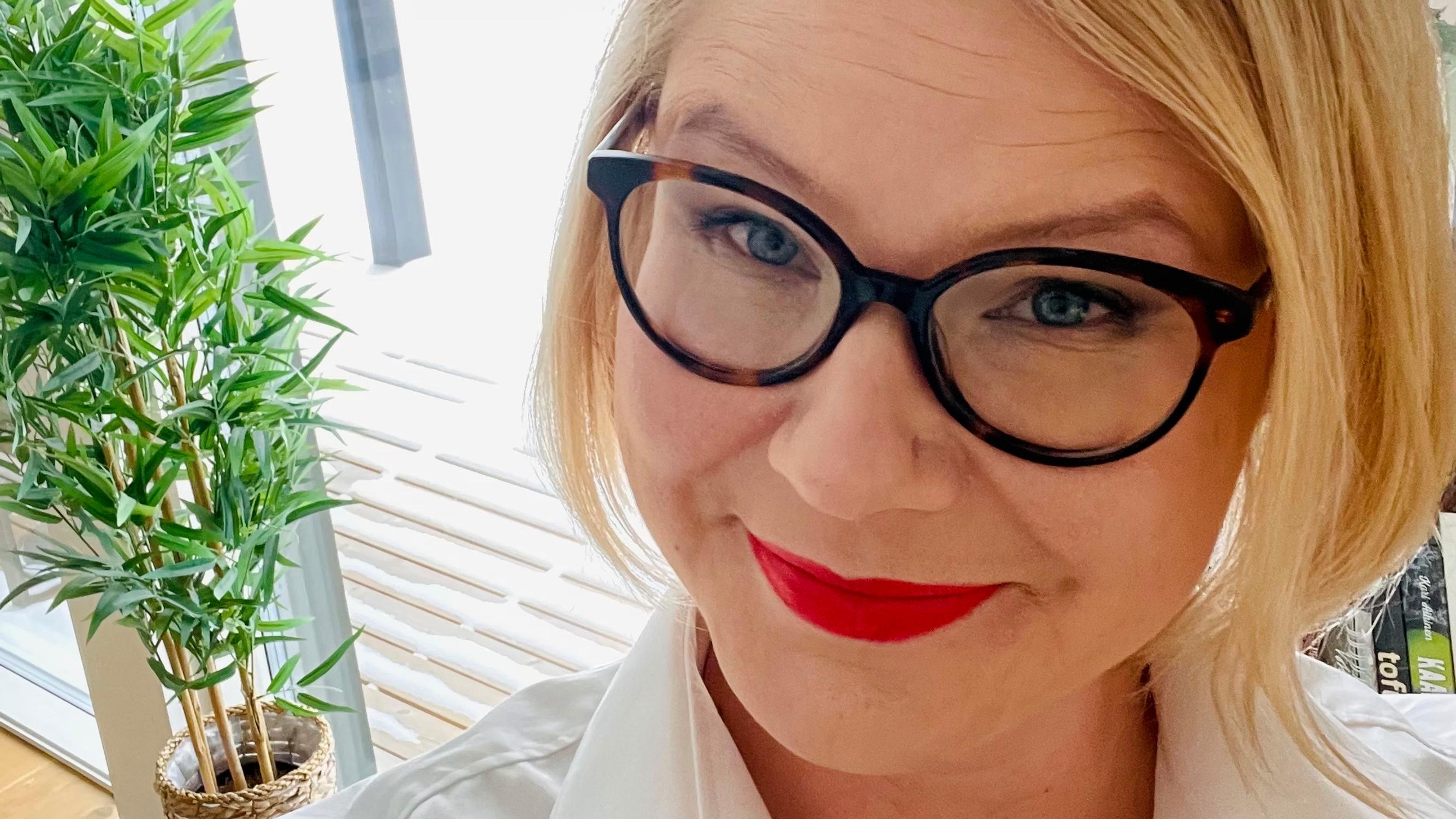 "En osaa olla äiti, mutta olen hyvä työssäni" – Leena teki muutoksen, joka vaati paljon mutta kannatti