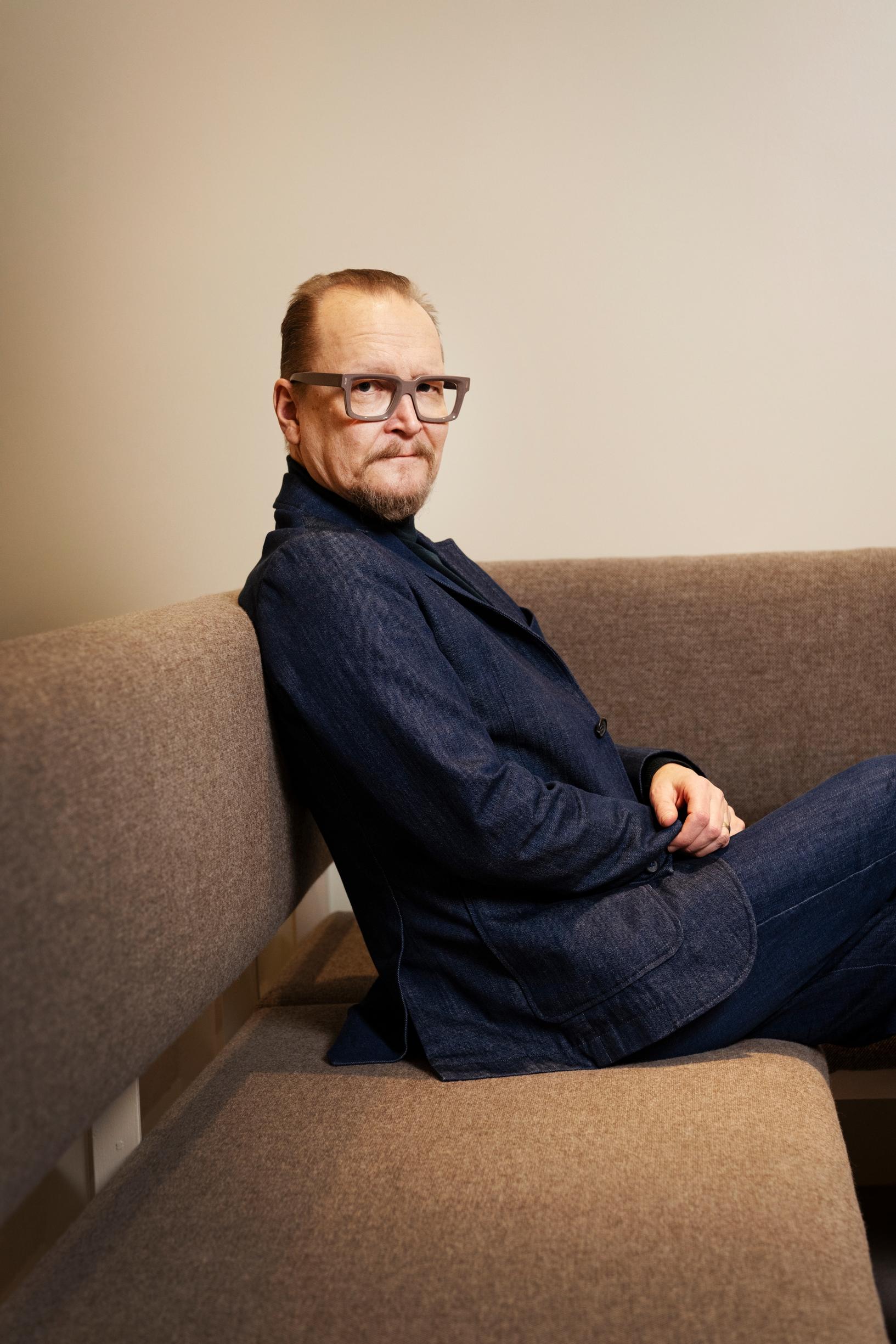 Janne on hauska introvertti Selman mielestä.