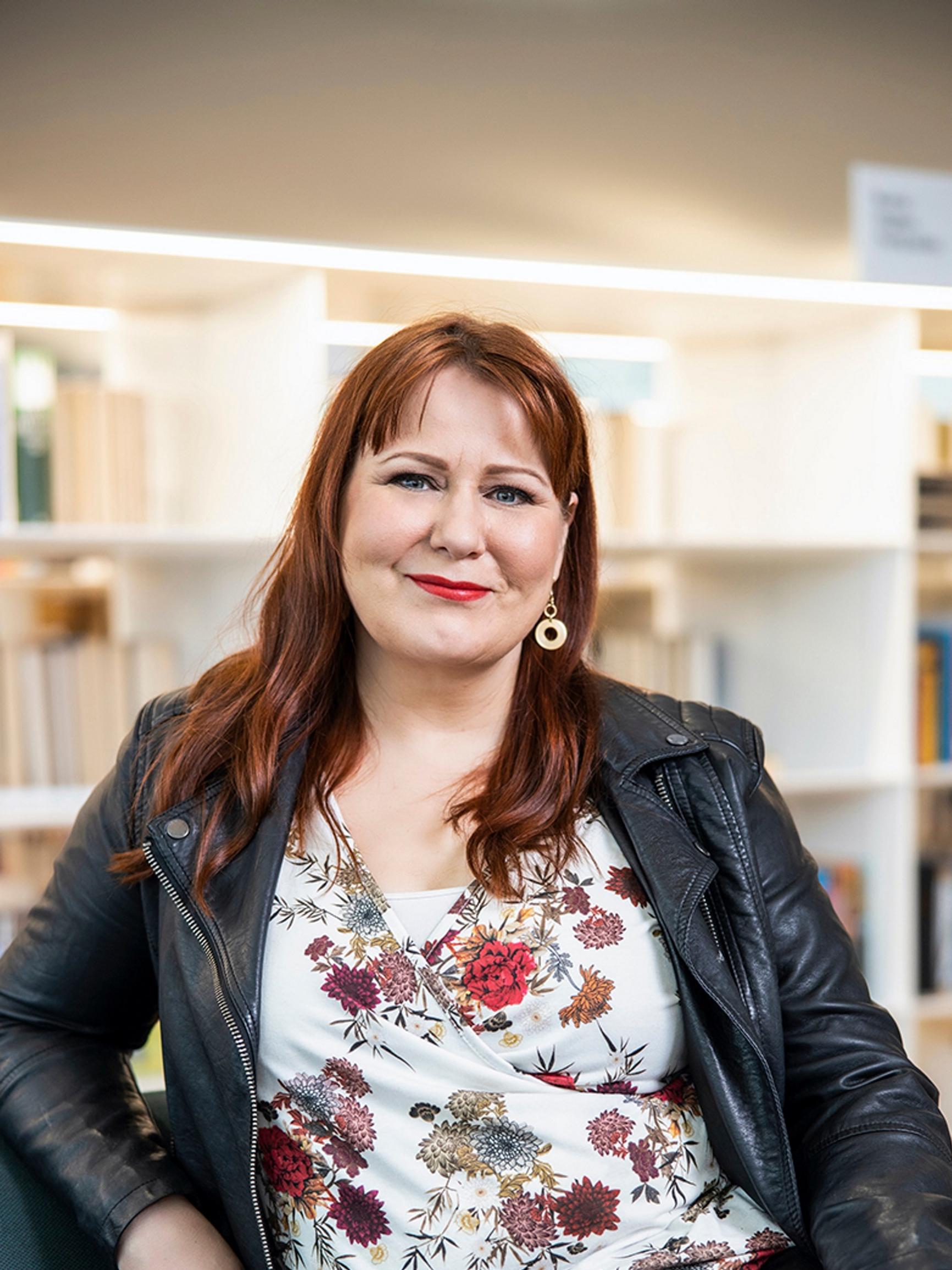 Kun maailmantuska iskee, tulevaisuudentutkija Elina Hiltunen luottaa ihmisten viisauteen: "Insinööriminäni on hyvin optimistinen"