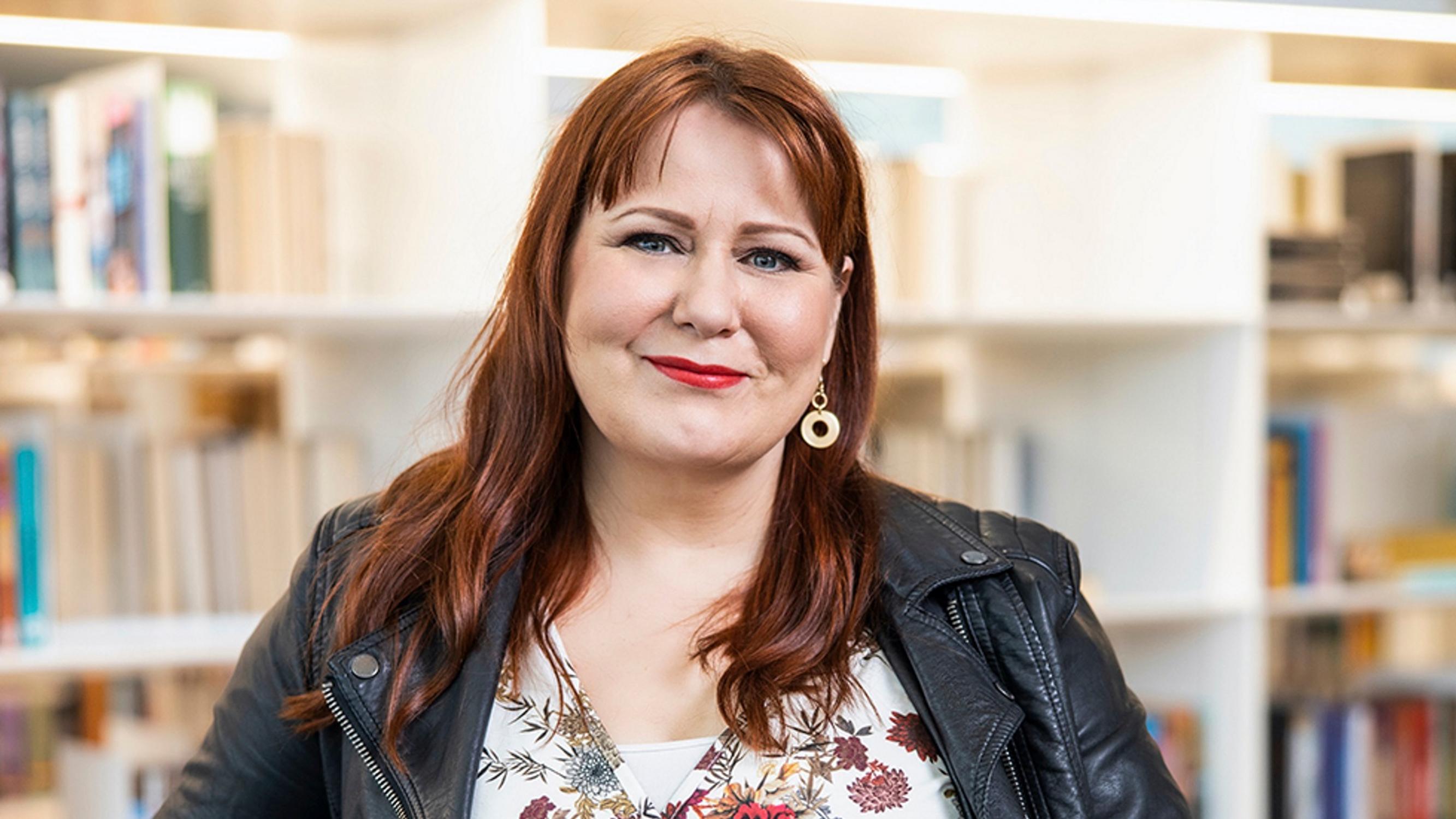 Kun maailmantuska iskee, tulevaisuudentutkija Elina Hiltunen luottaa ihmisten viisauteen: "Insinööriminäni on hyvin optimistinen"