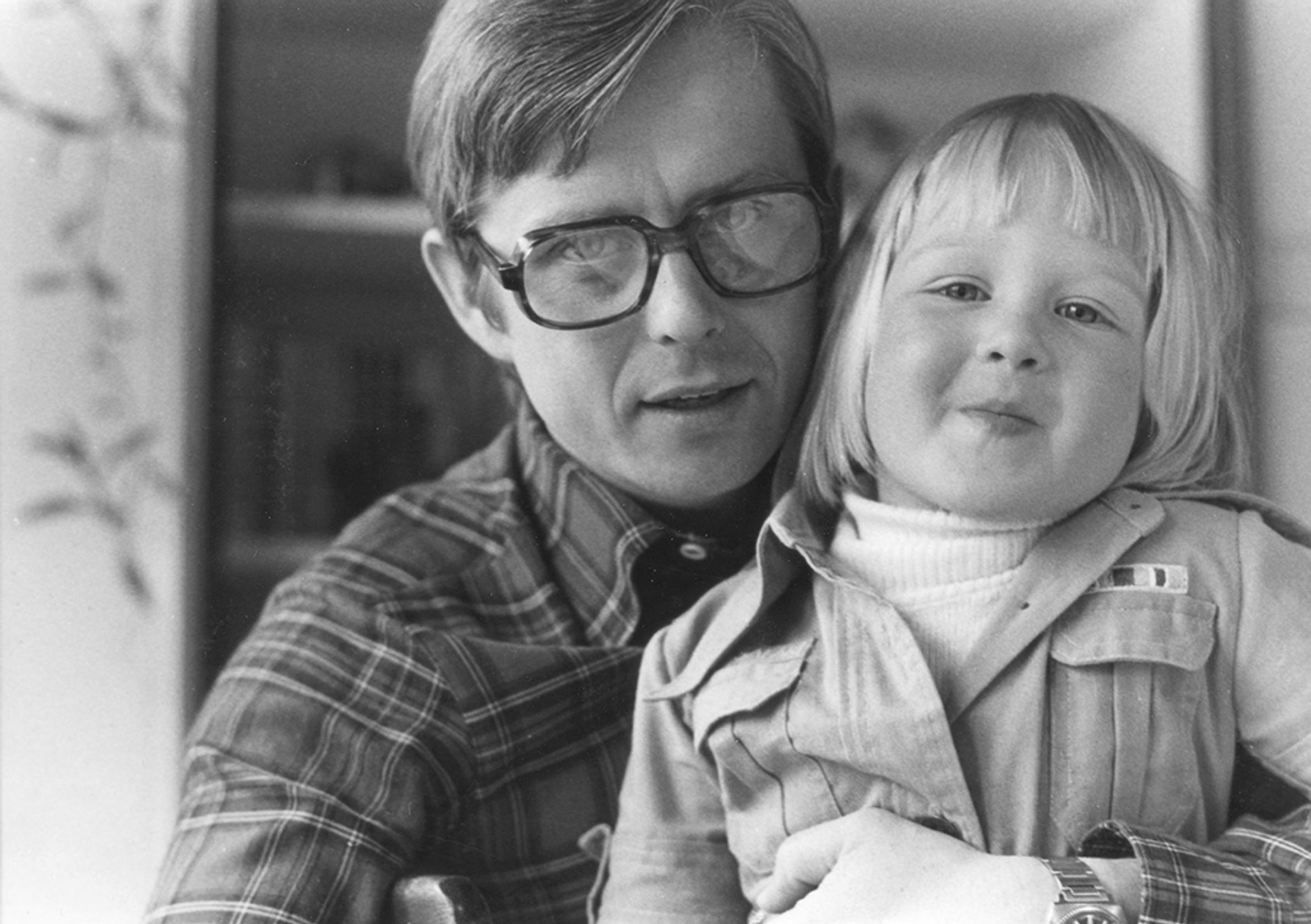 Suhde isään on elämäsi tärkein miessuhde - näin voit parantaa sitä aikuisenakin
