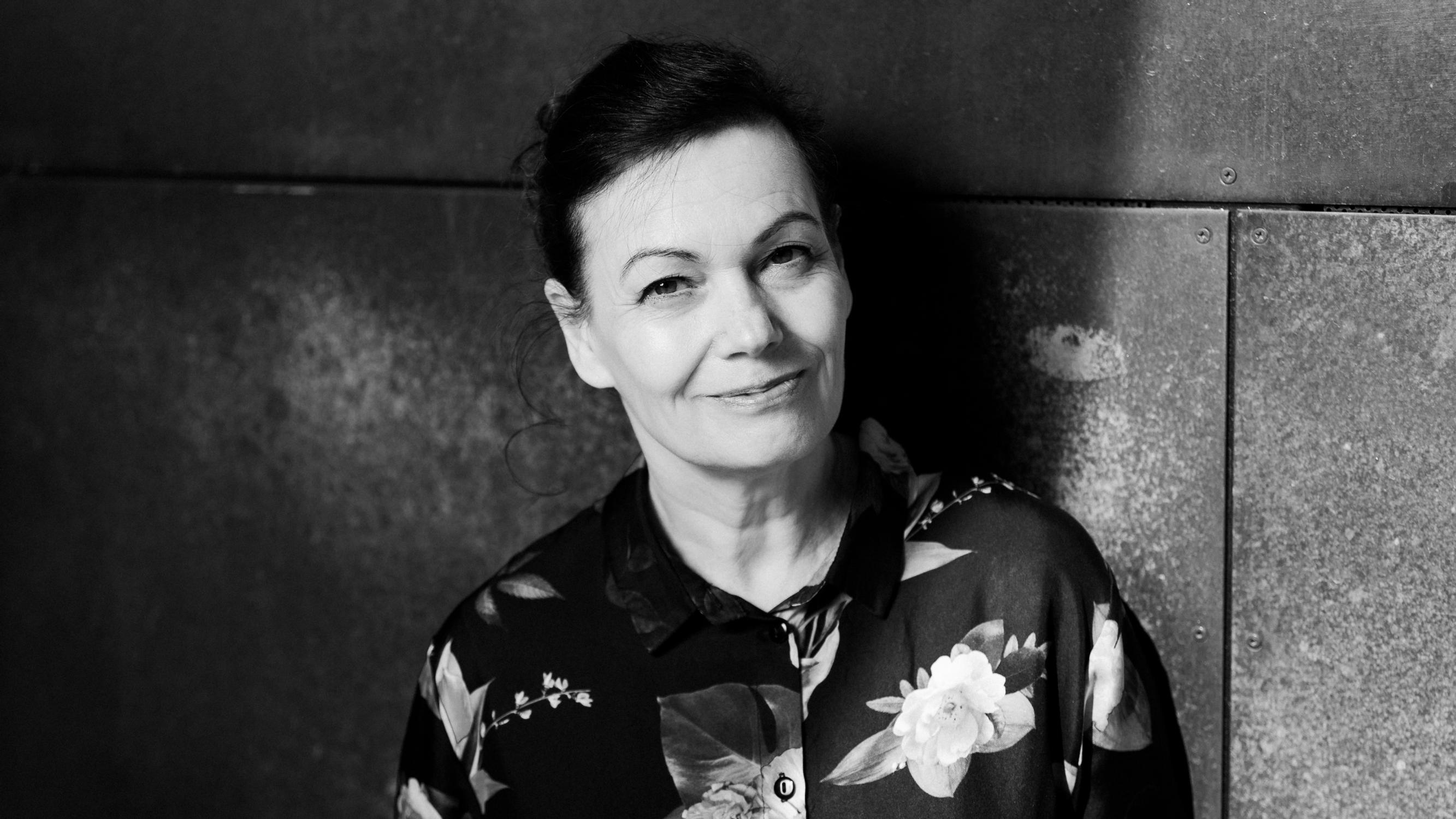 Satu Vasantola & 20 kysymystä: ”Haluaisin oppia elämään kepeämmin”