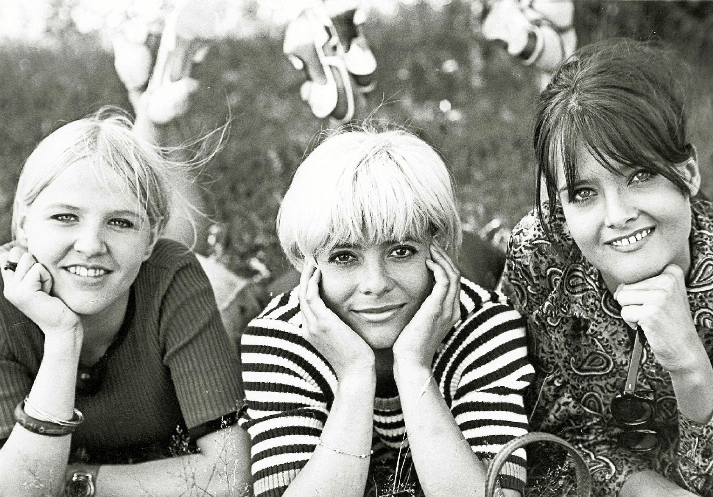 Kirsti Wallasvaara (kesk.) esitti yhtä päärooleista Mikko Niskasen ohjaamassa Lapualaismorsiamessa. Elokuva sai ensi-iltansa vuonna 1967.