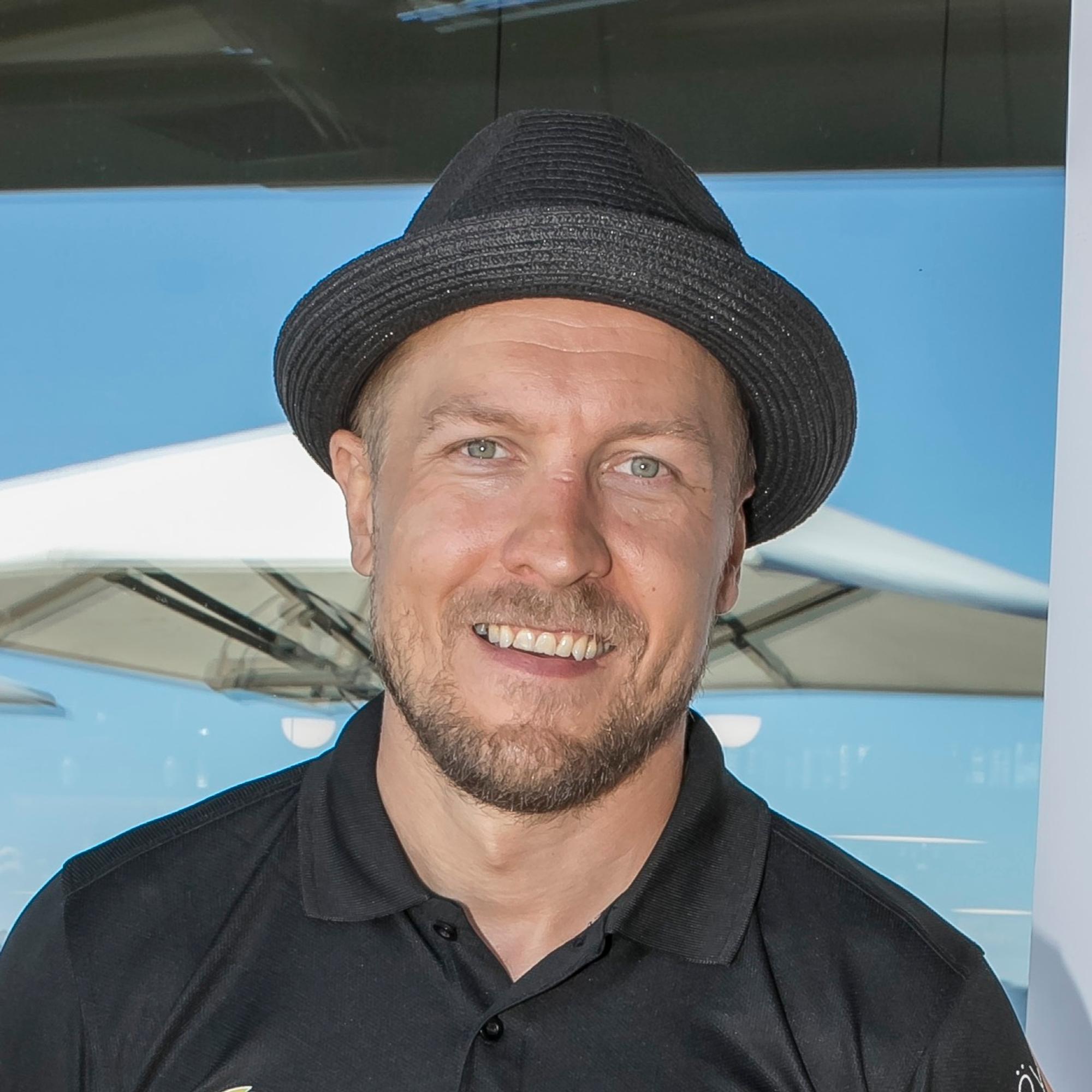 Niklas Hagman saa voimaa kasviksista, voimailusta ja lapsista: ”Kun saan olla lasteni kanssa, on sama, millaisia vaikeita aikoja on takana”