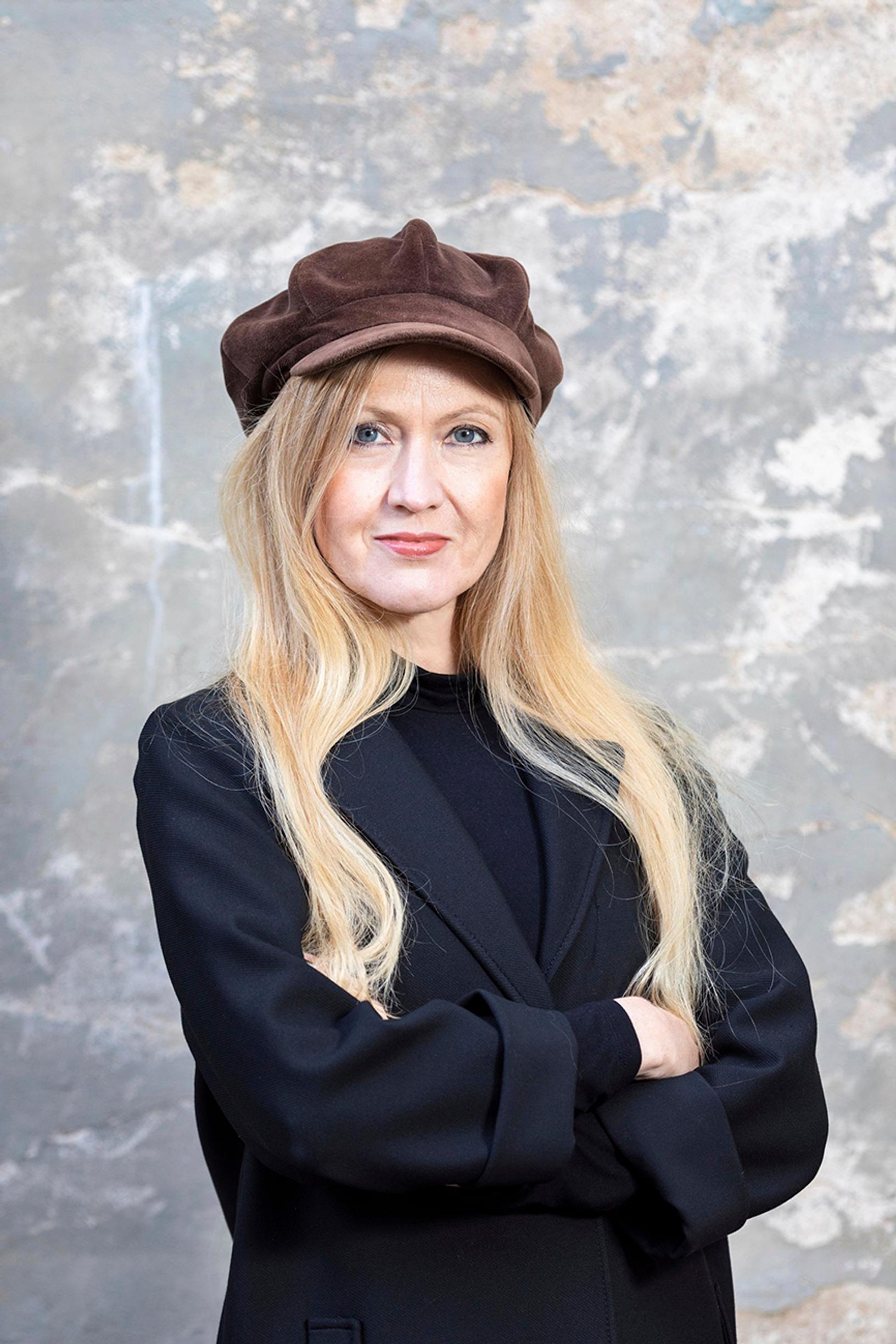 ”Koetin jatkuvasti editoida persoonaani. Nyt tarve on kadonnut”, sanoo Eveliina Talvitie. Kuva: Jyri pitkänen/Like