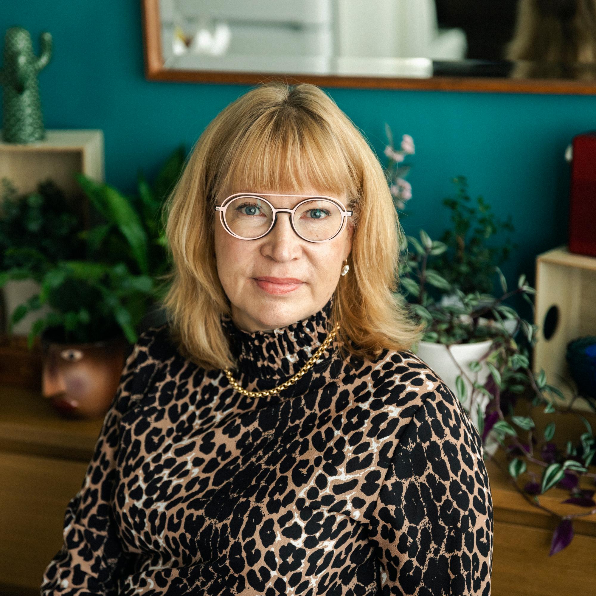 Miksi keski-ikäinen nainen ei löydä töitä? Nina Nuutila on hakenut 103 työpaikkaa viimeisen puolen vuoden aikana
