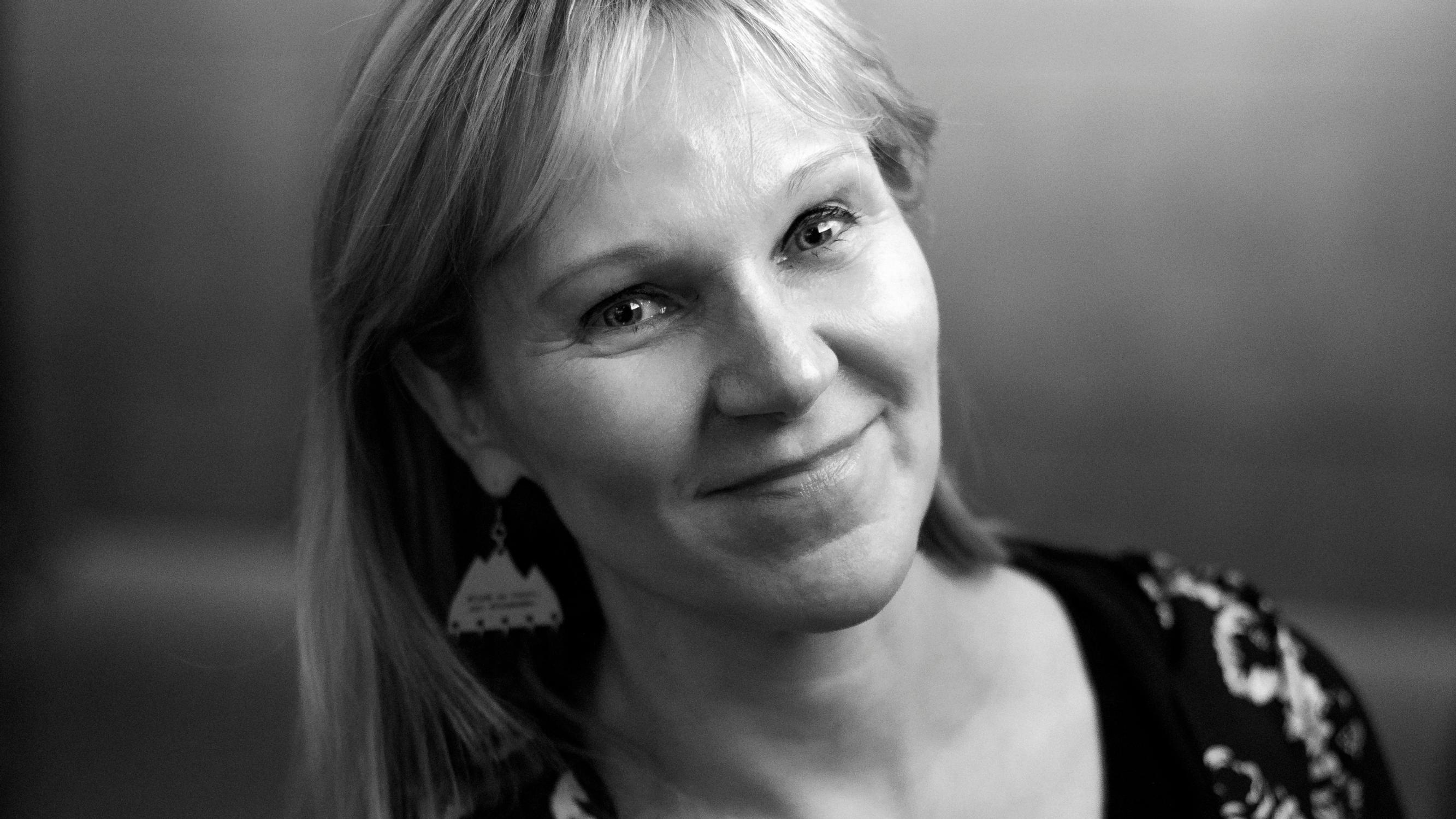 Johanna Venho & 20 kysymystä: ”Haluaisin nähdä maailman koirani silmin”