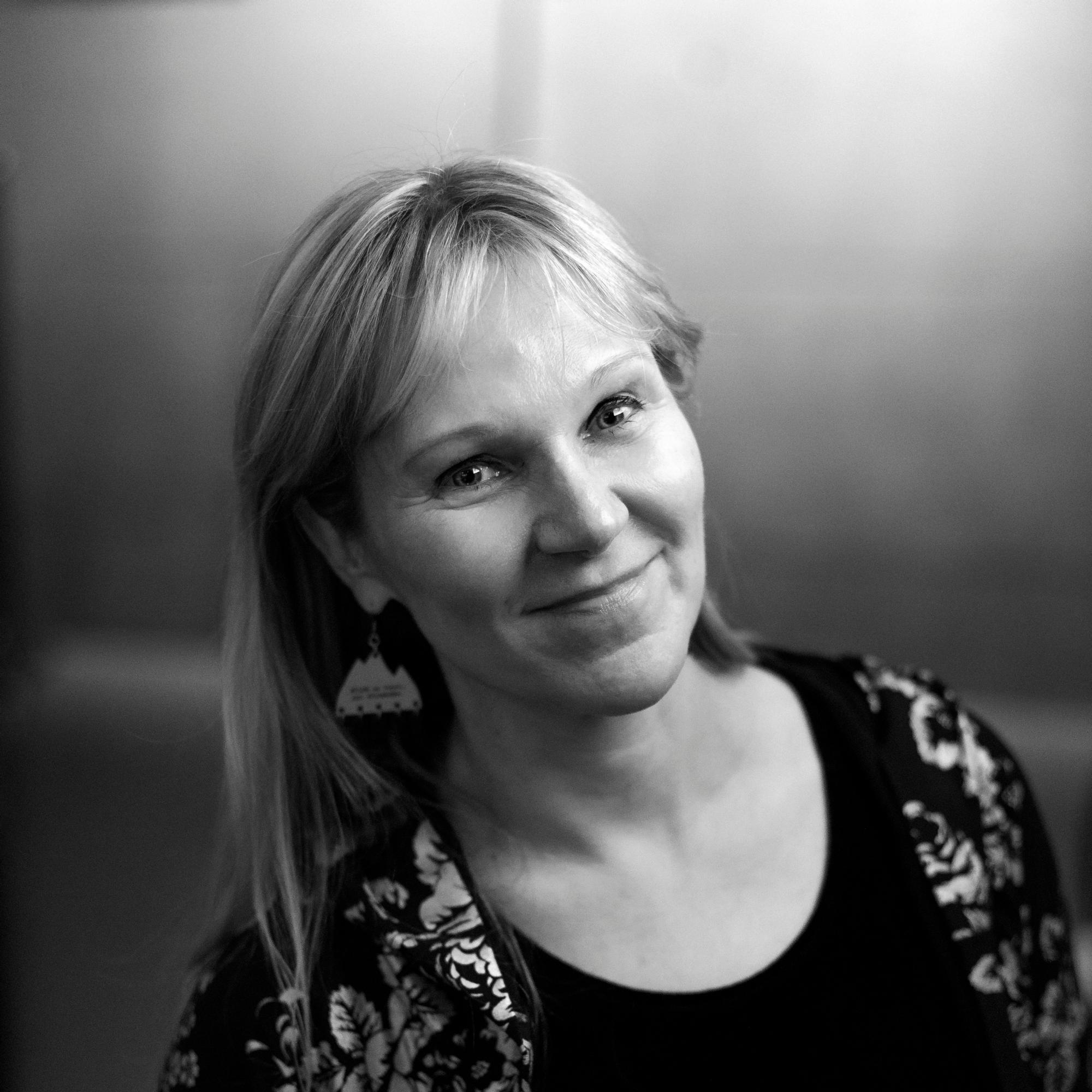 Johanna Venho & 20 kysymystä: ”Haluaisin nähdä maailman koirani silmin”