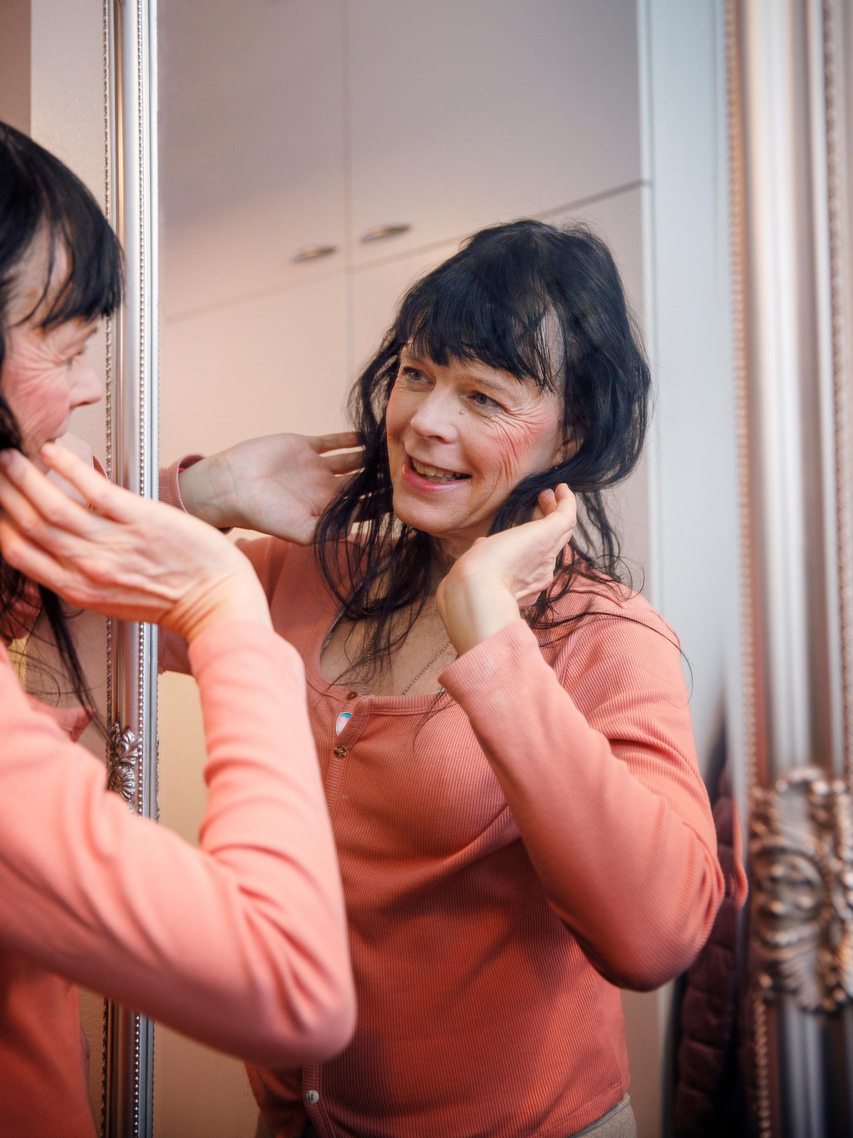 ”Sisäisesti olin nainen koko ajan, mutta muiden silmissä miesoletettu.”