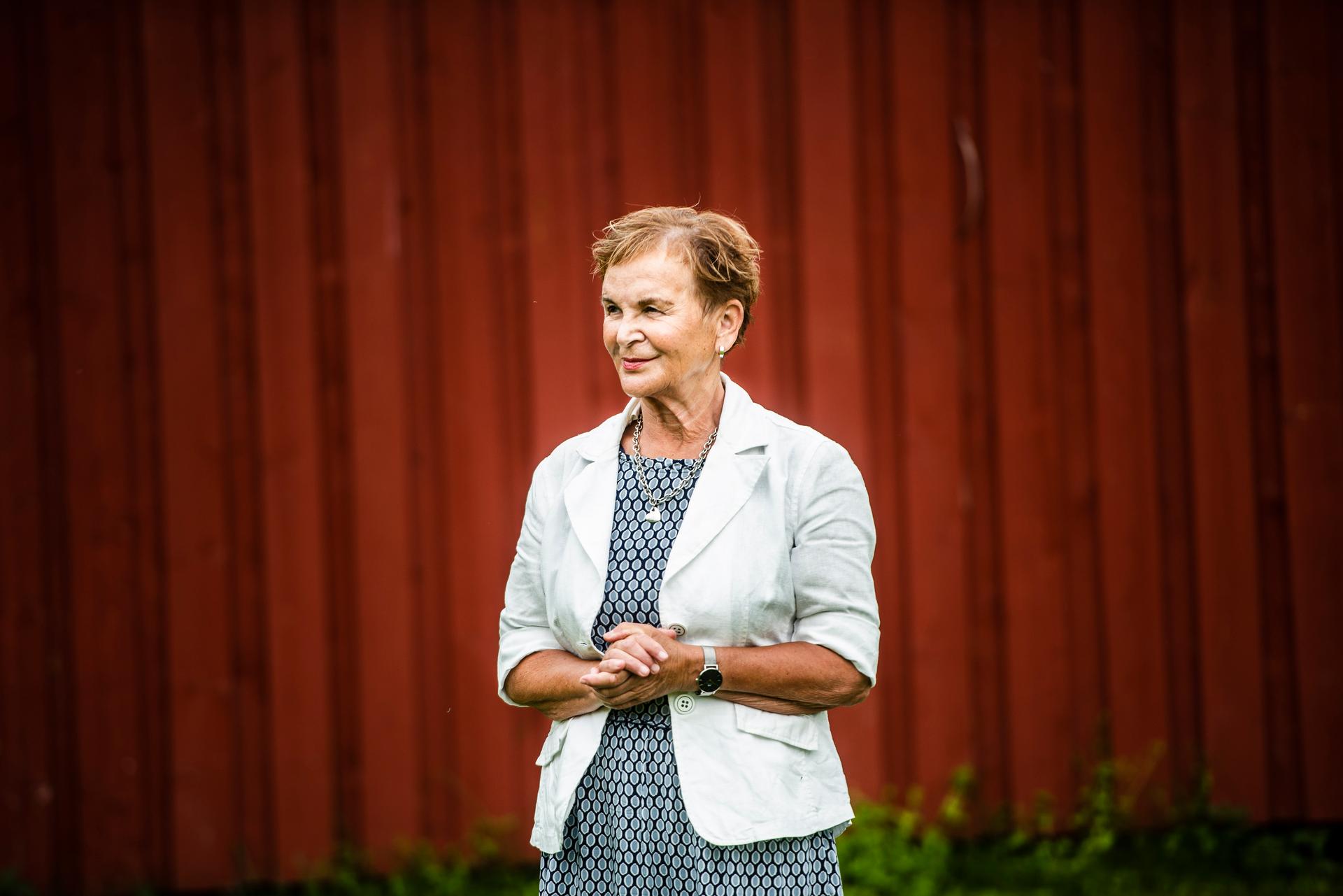 Hannele Pokka Tapasin äitini vain muutaman kerran Eeva